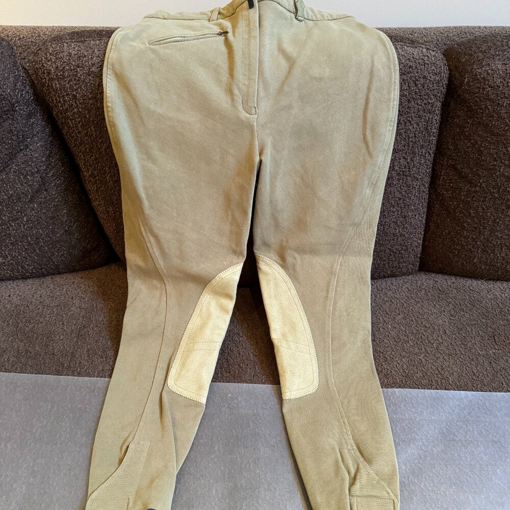 Unisex riding pants, suede patches, olive color, size 32, like new